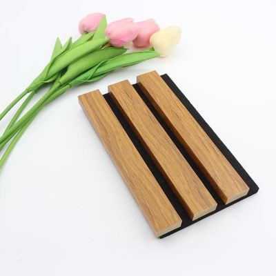 600*21mm の音響パネル板の環境に優しい竹繊維 Akupanel の木