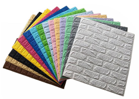 防水内部のPEの泡の壁紙の自己接着3D壁紙