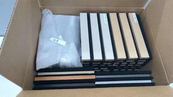 家 アコースティックボード パネル 現代の高吸収性 木製スラット パネル