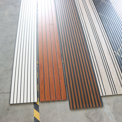 商用品のPVC天井板 壁用 防水 防湿 壁板 ショップ用 ホテル用 レストラン用