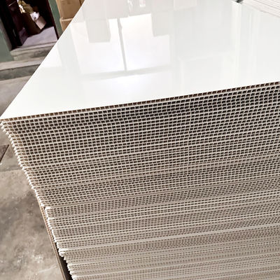 家庭用浴室設計のための防滑質の安全PVCシャワーパネル