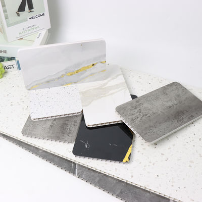 家庭用浴室設計のための防滑質の安全PVCシャワーパネル