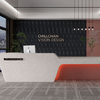 モダンな木目調溝付きデザイン WPC 壁パネル防水屋内壁クラッディング リビングルームと寝室用