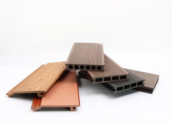 プラスチックひび抵抗力があるWPCのDecking WPC台地板140x25x2900