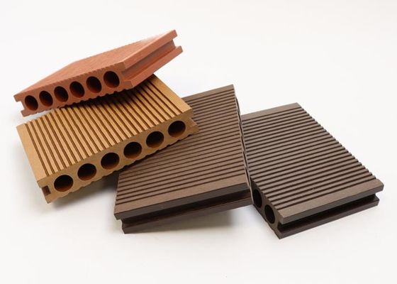 スリップ プラスチックDeckingに床を張る屋外WPCのDecking木を非防水しなさい