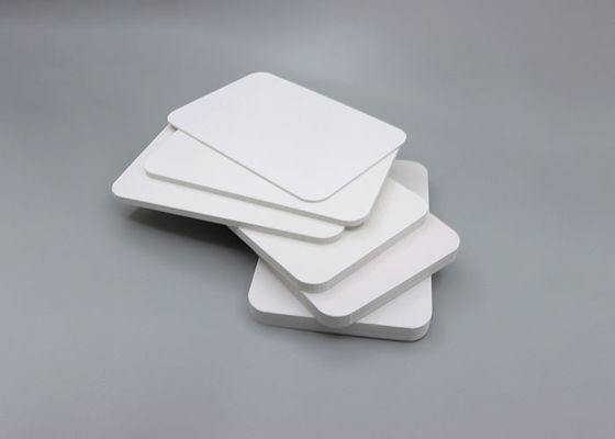 プラスチック4x8ft内部の装飾的で白いポリ塩化ビニールの泡板家具材料