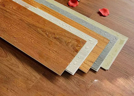 4mm 3.5mmの床の連結はビニールSPCが屋内タイルの床張りをかちりと鳴らす4mmをかちりと鳴らす
