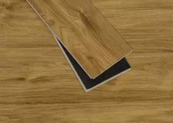 1220x180mmの石造りのプラスチック中心の人工的なかちりと言う音に床を張る木製の質のビニールの板SPC