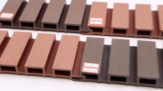 屋外 WPC 壁被覆材 219*26mm